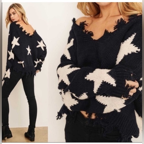 ⭐ Starry Distressed Crop Sweater Cozy Knit Raw hem size Medium - Picture 2 of 9